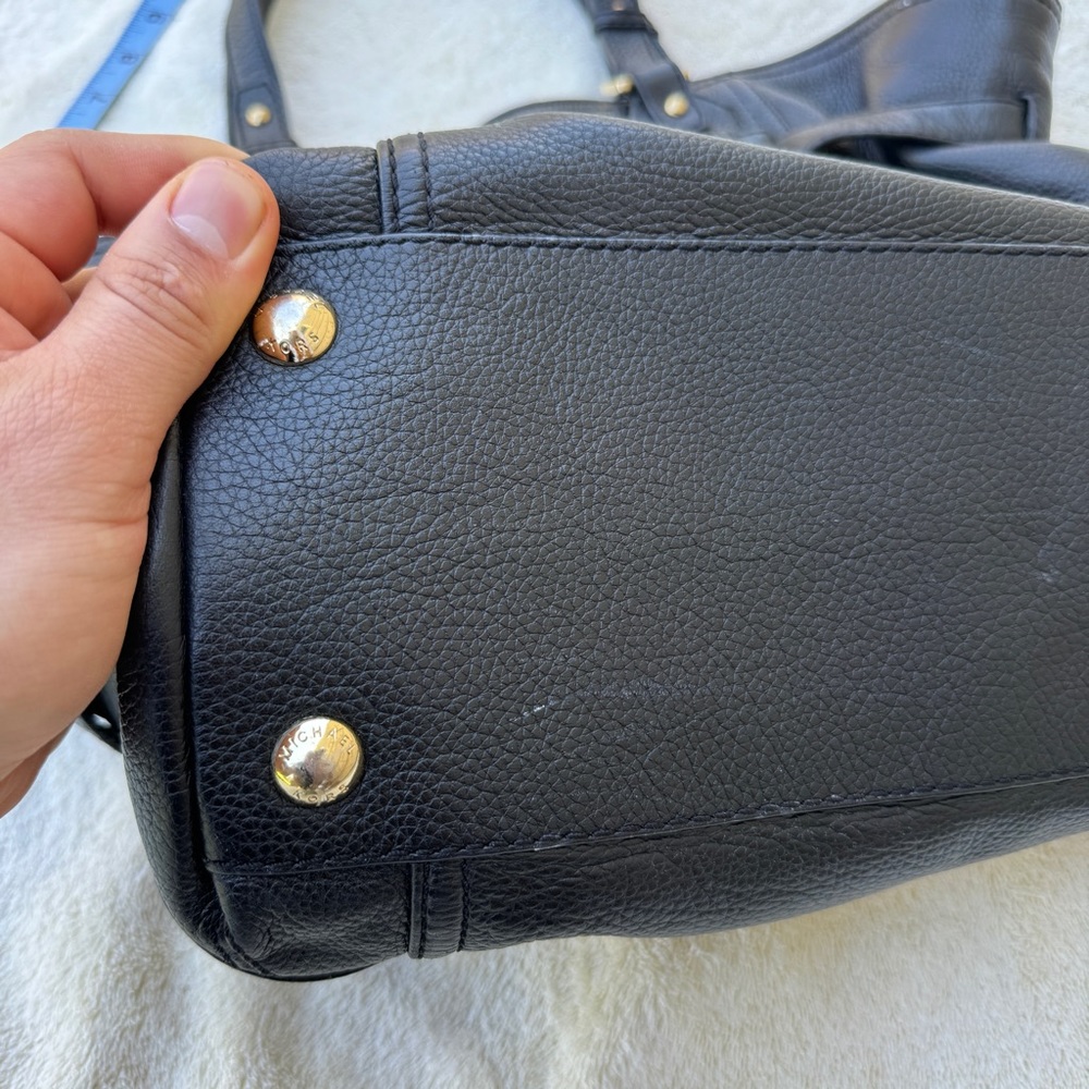 Black Leather Michael Kors Purse - Picture 9 of 12